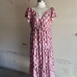 Chic Floral Maxi Dress in Pink